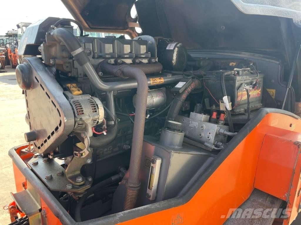 Hamm HD 14 VV Divvalču grunts veltņi