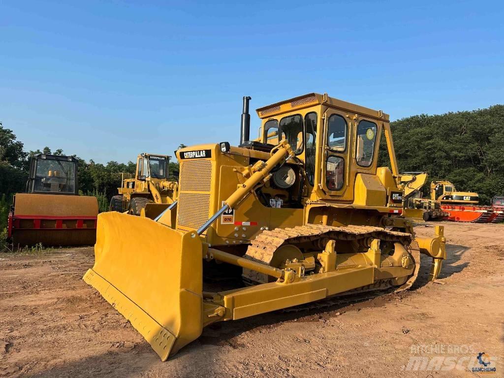 CAT D 7 G Kāpurķēžu buldozeri