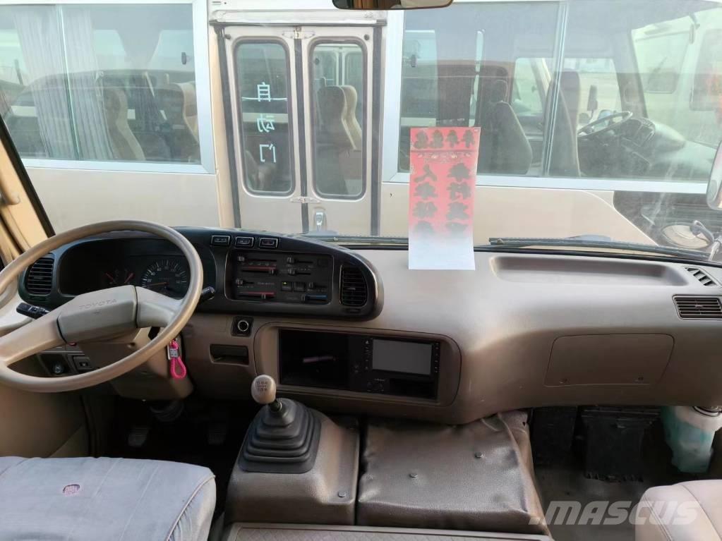 Toyota Coaster Bus Mikroautobusi