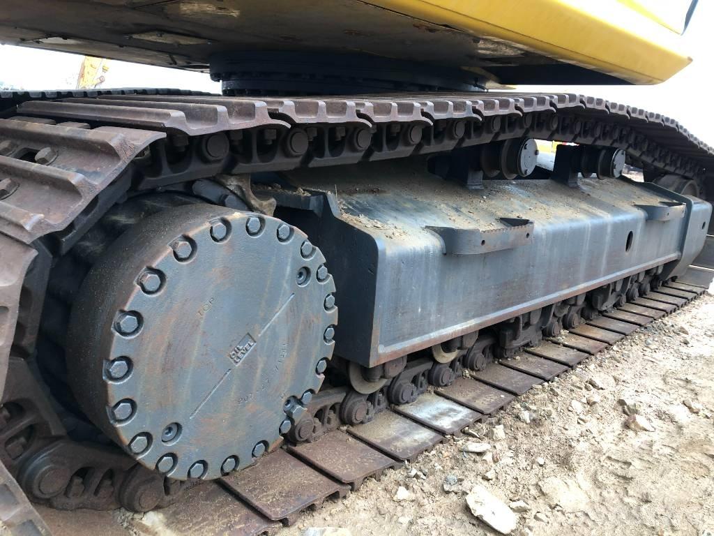 Komatsu 300 -7 Kāpurķēžu ekskavatori
