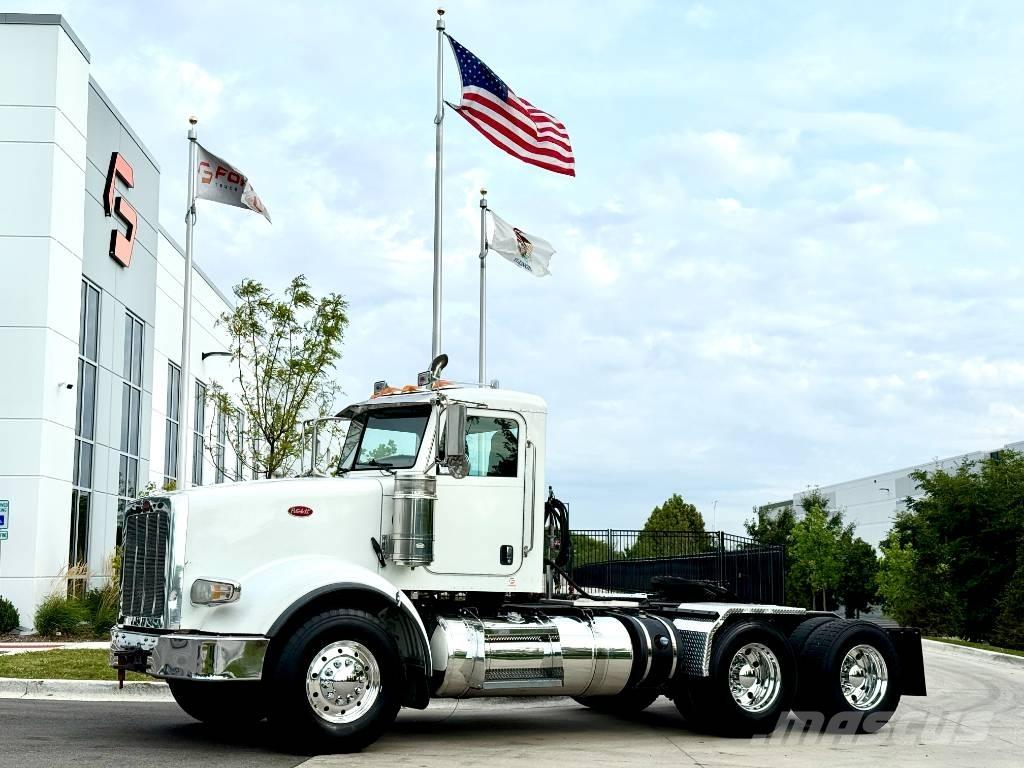Peterbilt 367 Vilcēji