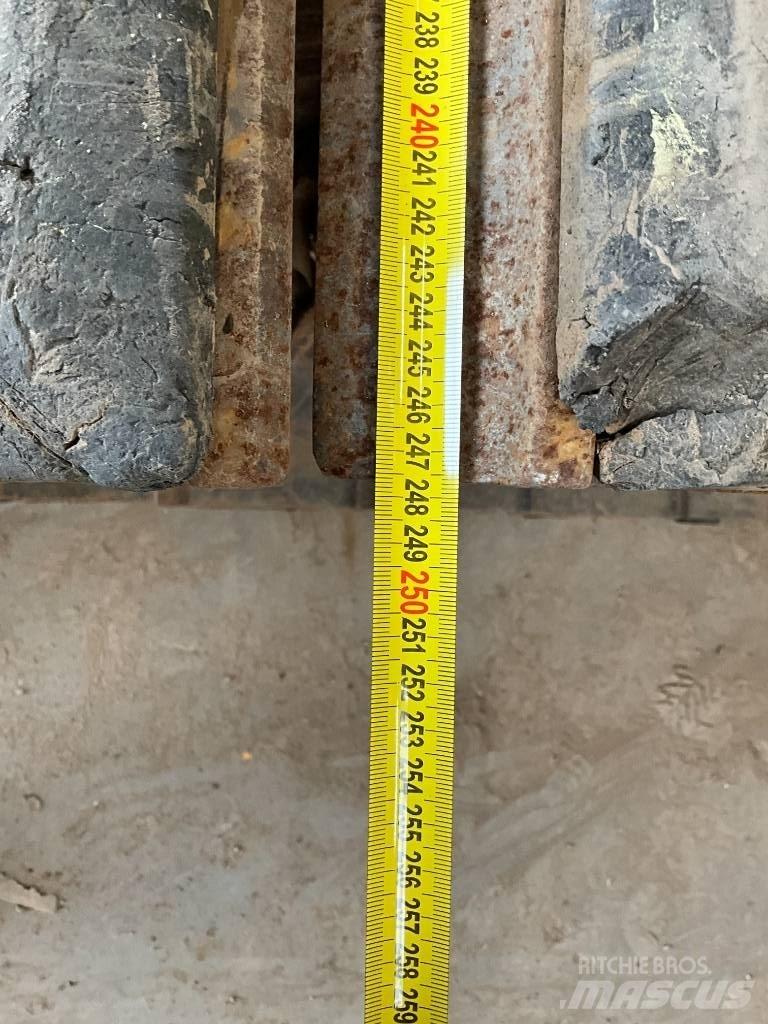 CAT 314 D LCR Kāpurķēžu ekskavatori