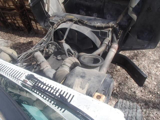 Volvo WG Šasija ar kabīni