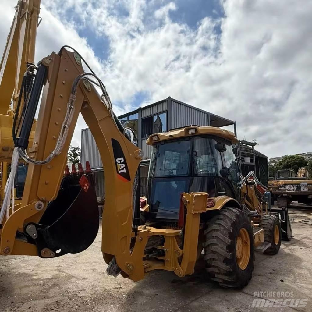 CAT 420 D Ekskavatori-iekrāvēji