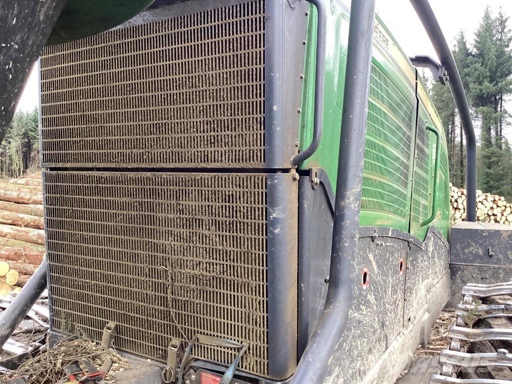 John Deere 1270G Harvesteri