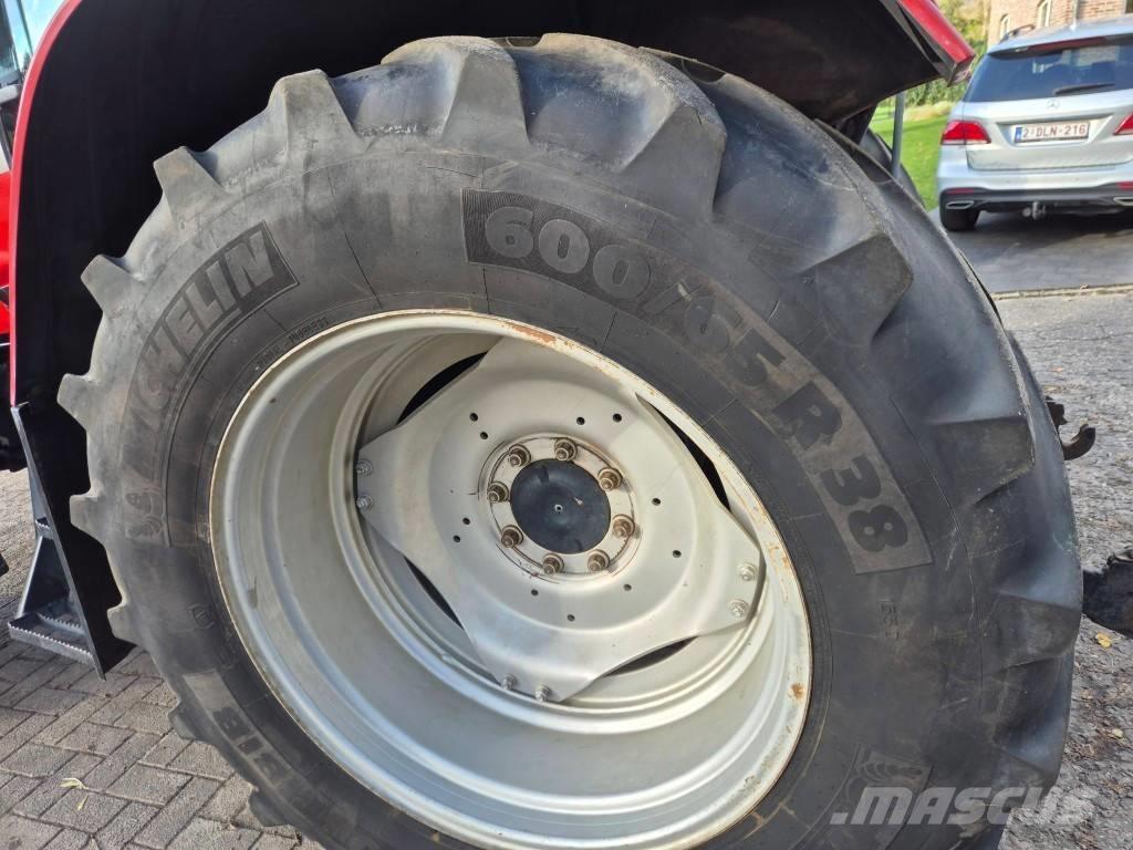 Case IH CS150 Traktori