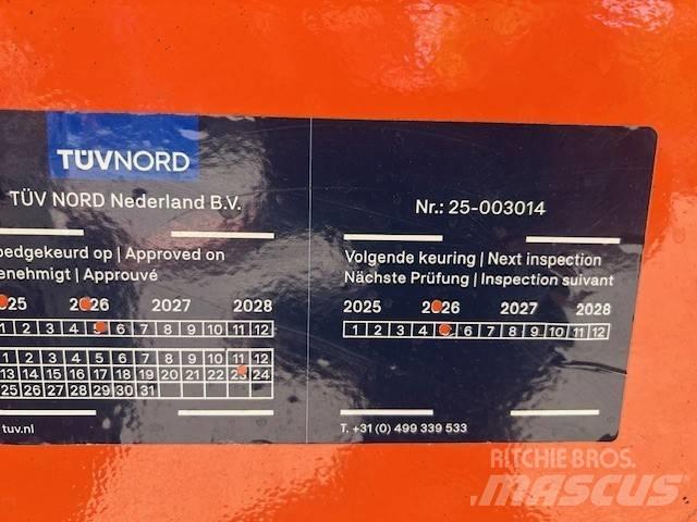 JLG 460 SJ Teleskopiskie pacēlāji