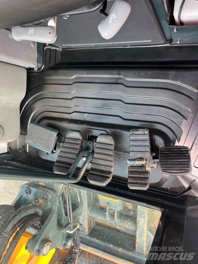 Hyundai R25Z-9 AK Mini ekskavatori < 7 t