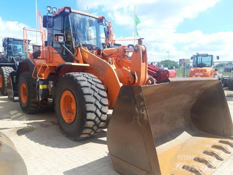 Develon DL350-5 Iekrāvēji uz riteņiem