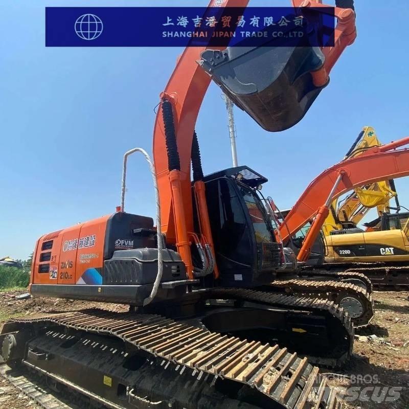 Hitachi ZX 210 Kāpurķēžu ekskavatori