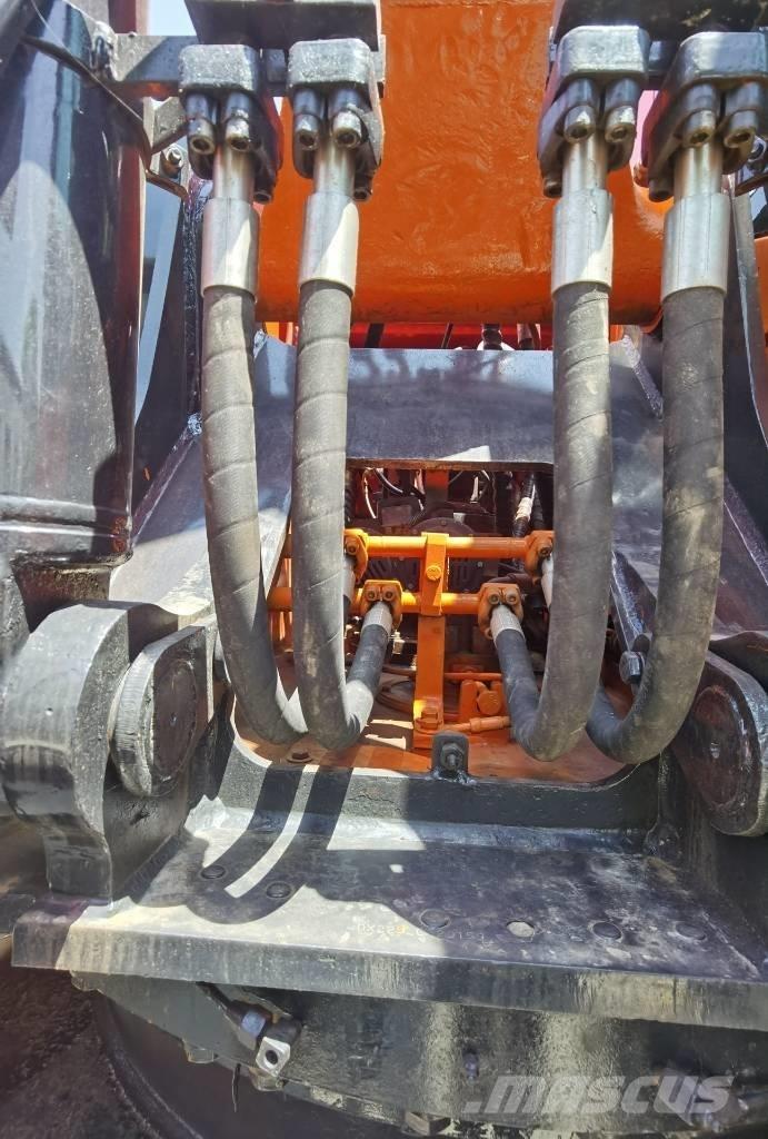 Doosan DX 225 LC-9C Kāpurķēžu ekskavatori