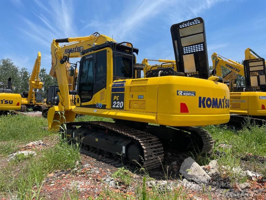 Komatsu PC 220 Kāpurķēžu ekskavatori