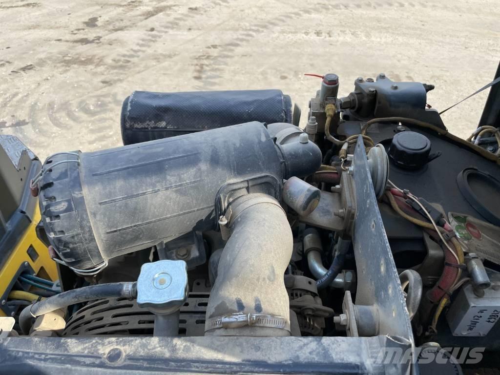 Bomag BW 100 AD-5 Divvalču grunts veltņi