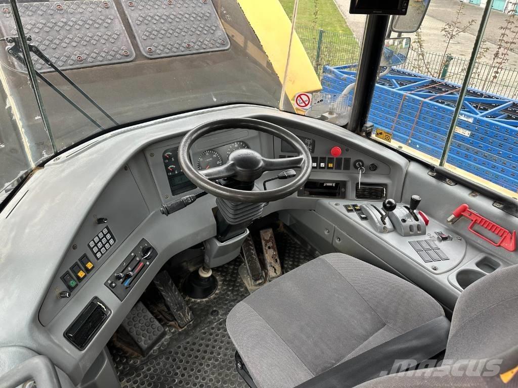 Volvo A 25 E Artikulētie pašizgāzēji