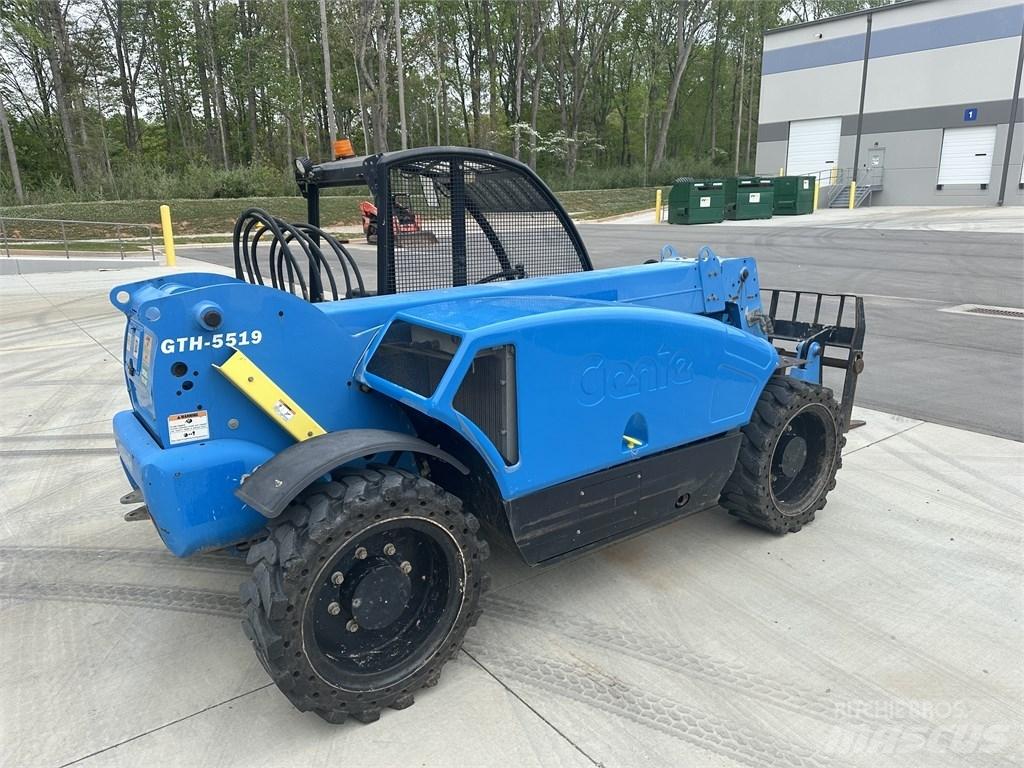 Genie GTH 5519 Teleskopiskie manipulatori
