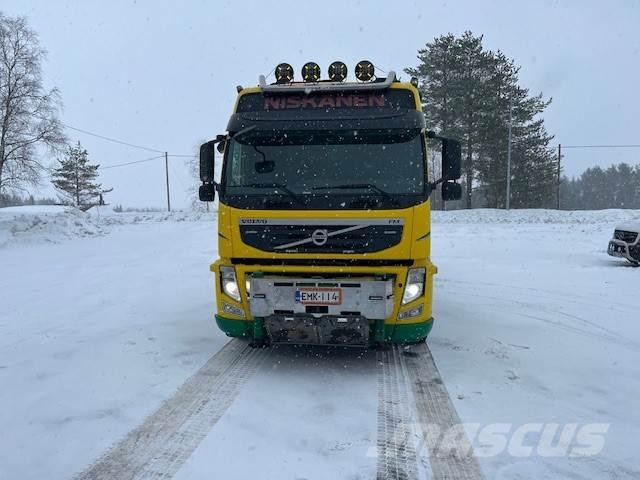 Volvo FM 13 8*4 Smagās mašīnas ar celtni