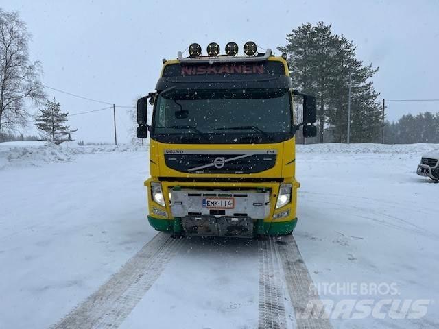 Volvo FM 13 8*4 Smagās mašīnas ar celtni