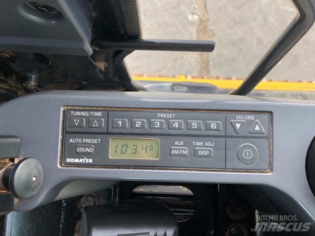Komatsu PC210LC-11 Kāpurķēžu ekskavatori