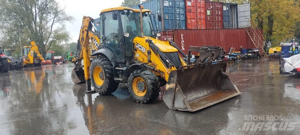 JCB 3 CX Ekskavatori-iekrāvēji