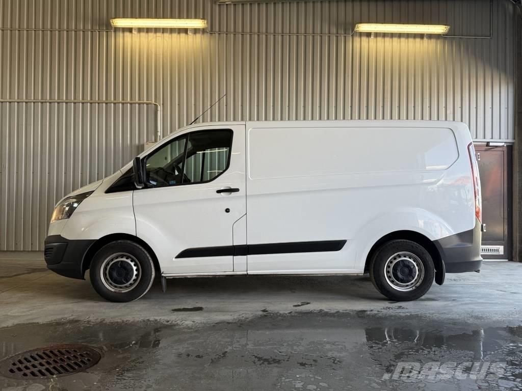 Ford Transit Custom Preču pārvadāšanas furgoni
