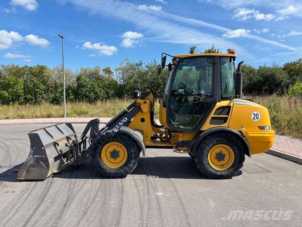 Volvo L 20 F Iekrāvēji uz riteņiem