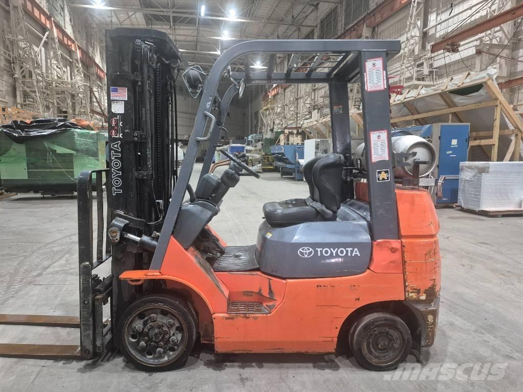 Toyota 7 FGCU 25 Autokrāvēji - citi