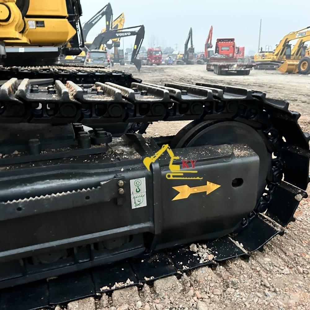 Komatsu PC 450-8 Kāpurķēžu ekskavatori