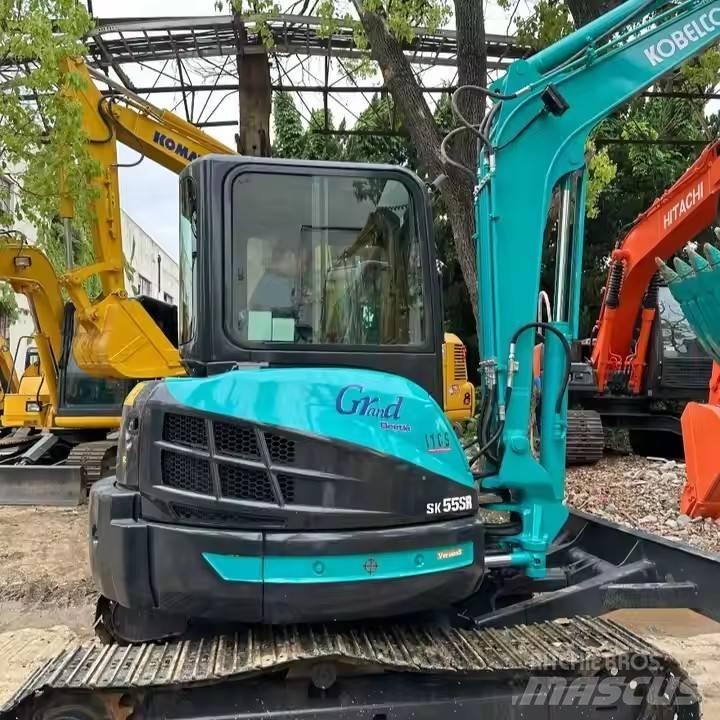 Kobelco SK55 Kāpurķēžu ekskavatori