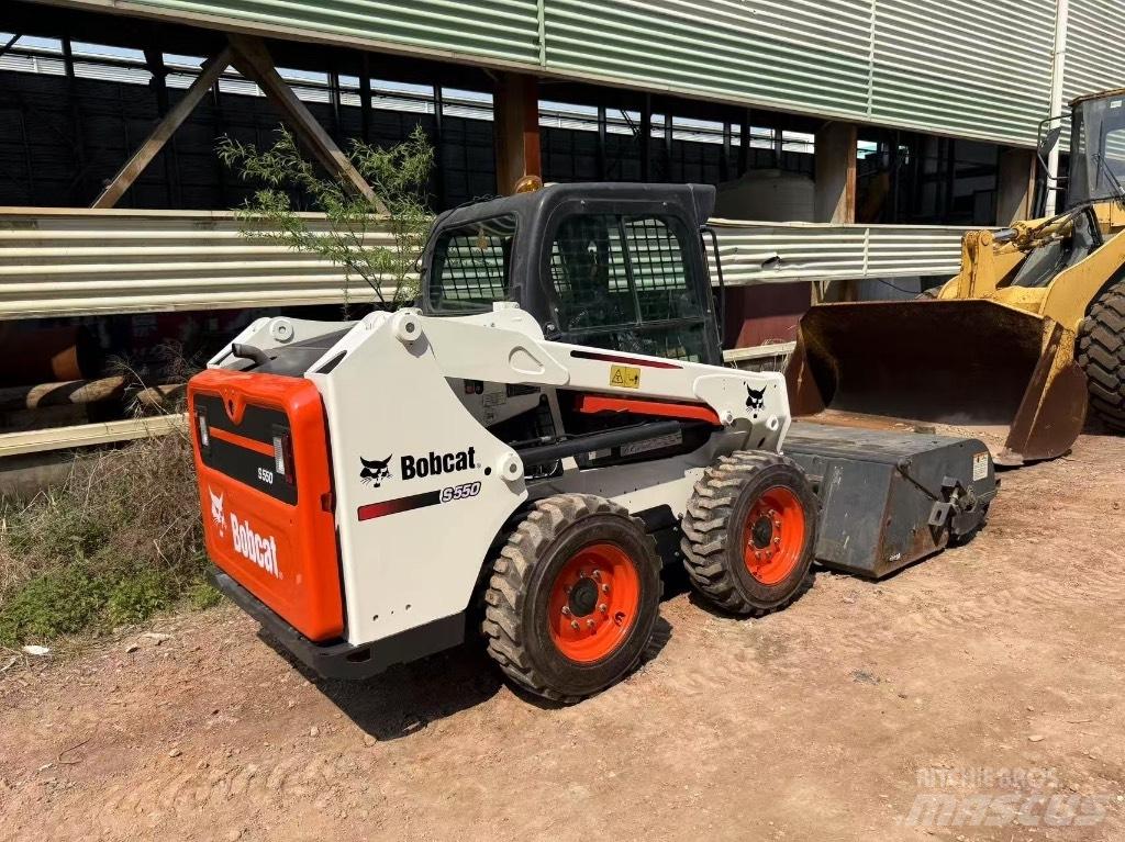 Bobcat S 550 Lietoti riteņu kompaktiekrāvēji