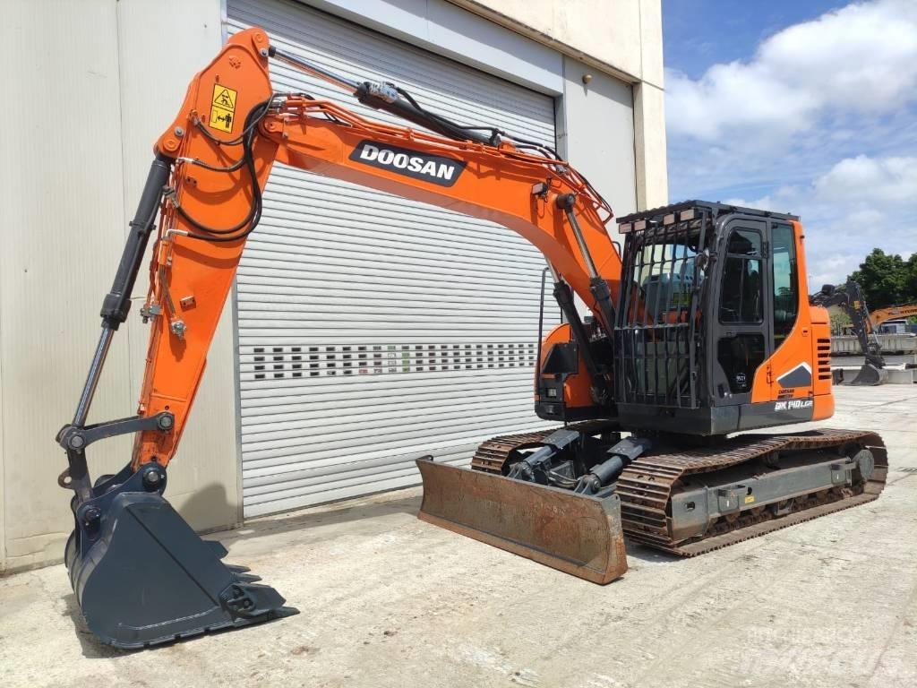 Doosan DX 140 LCR-7 Kāpurķēžu ekskavatori