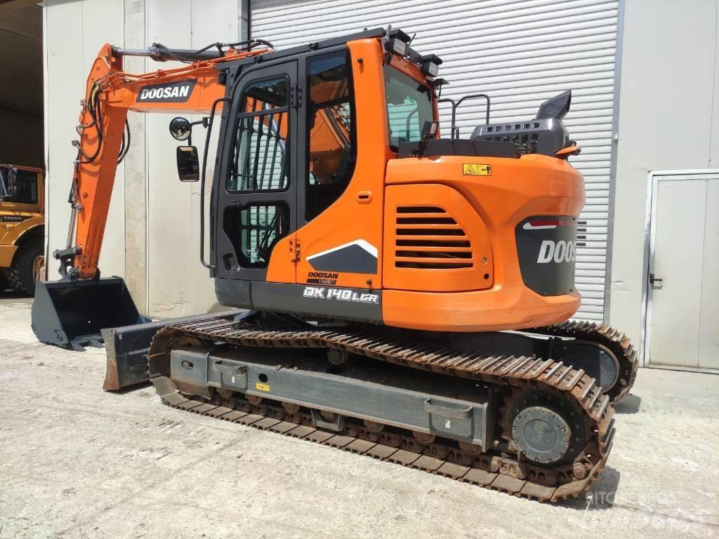 Doosan DX 140 LCR-7 Kāpurķēžu ekskavatori