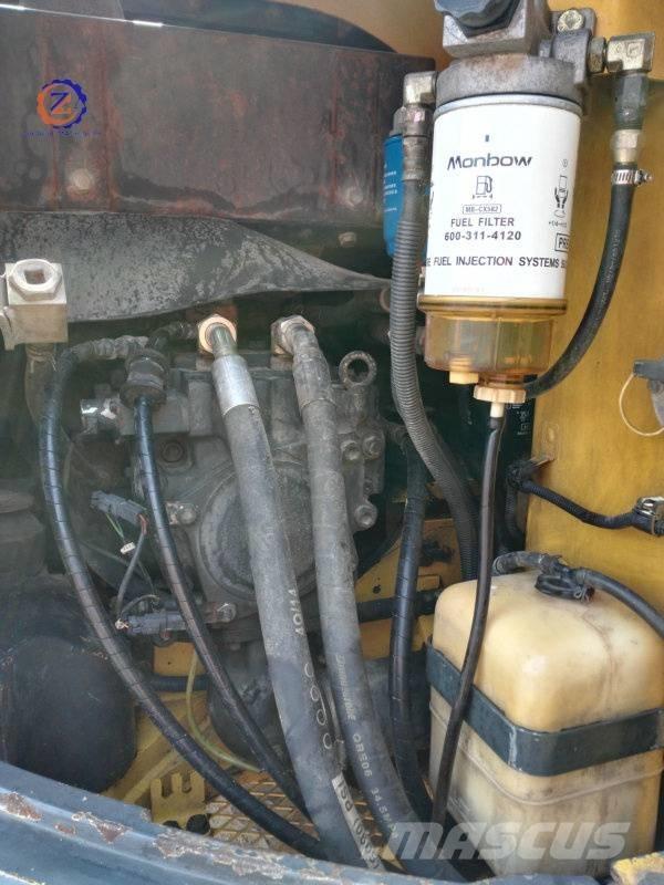 Komatsu PC 128 US Vidēja lieluma ekskavatori 7 t - 12 t