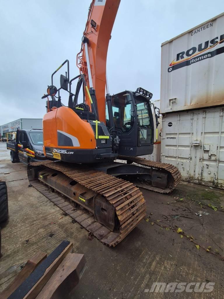 Doosan DX 235 LCR-5 Kāpurķēžu ekskavatori