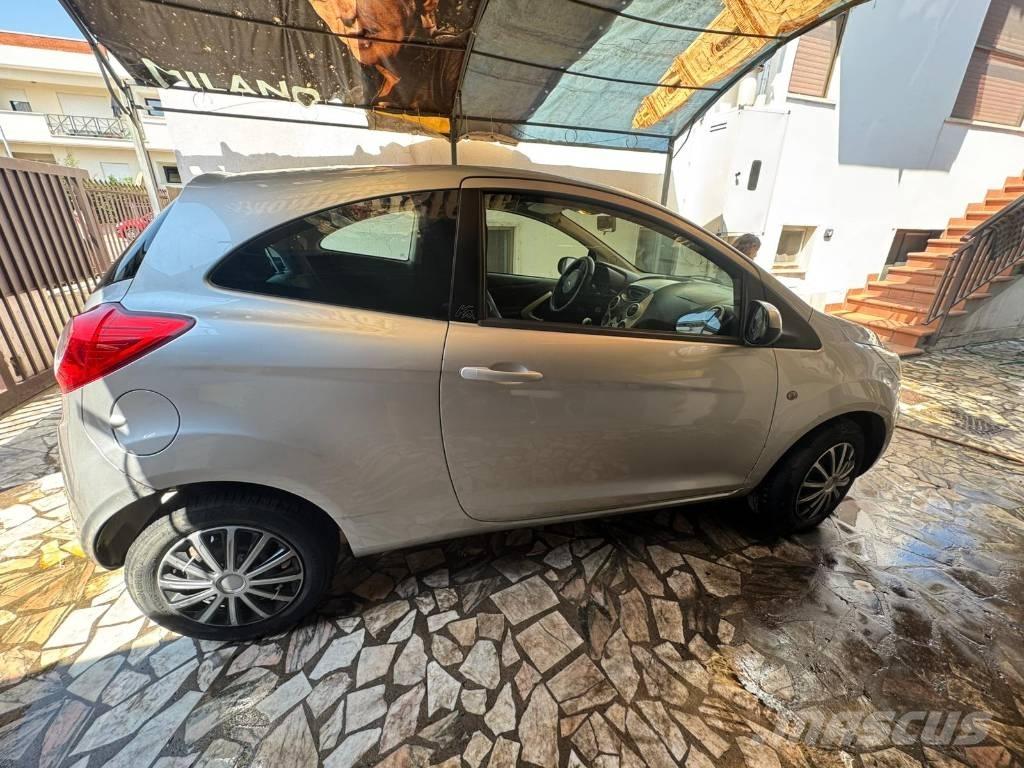 Ford ka Automašīnas