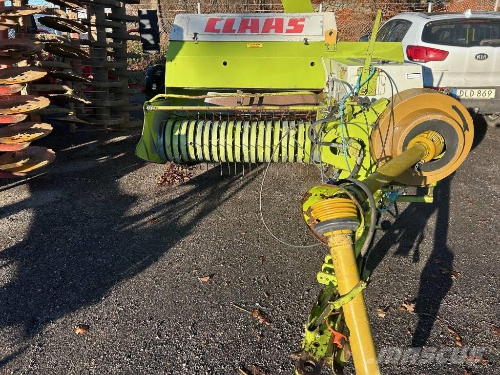 CLAAS Markant 51 Ķīpu preses