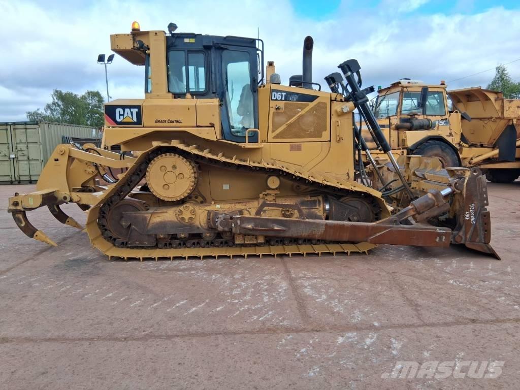 CAT D 6 T LGP Kāpurķēžu buldozeri
