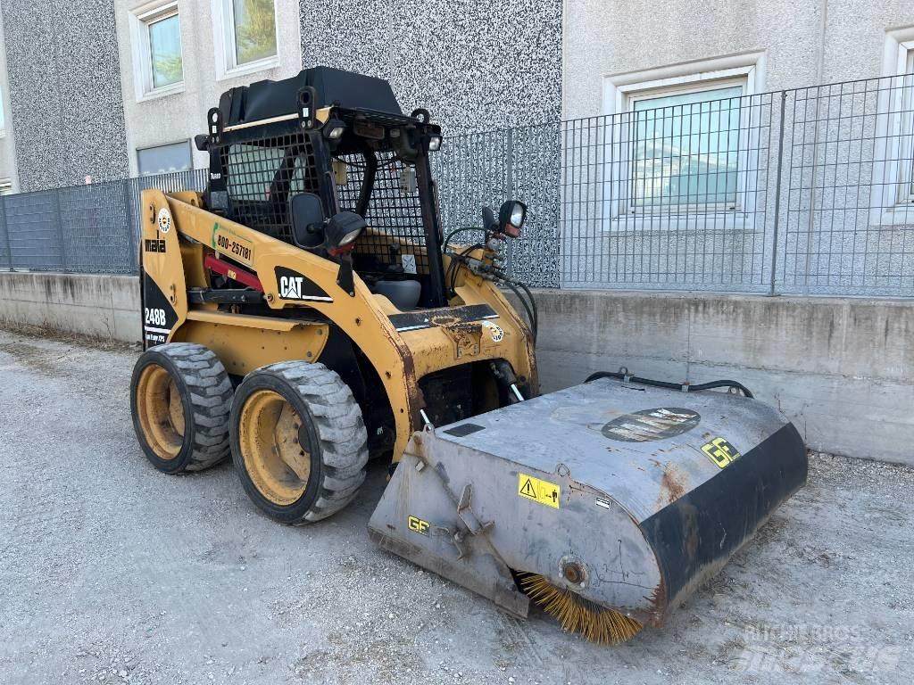 CAT 248 B HF-XPS Lietoti riteņu kompaktiekrāvēji
