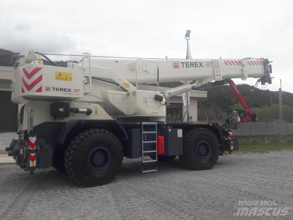 Terex TRT 70 Celtņi nelīdzenām virsmām