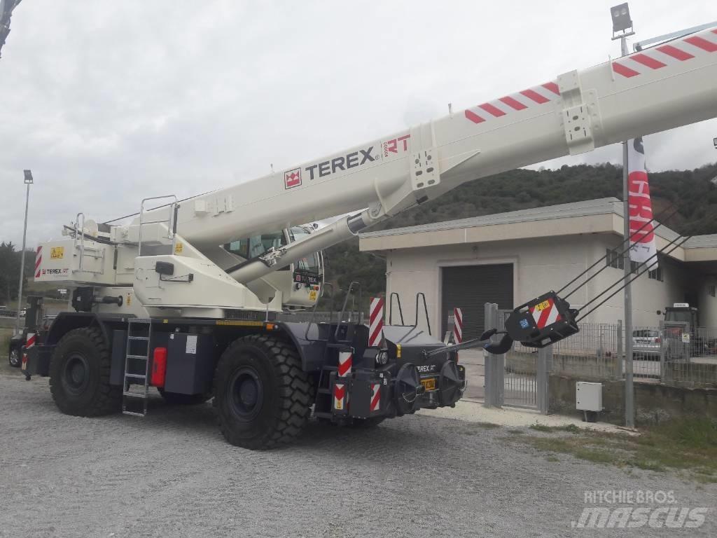 Terex TRT 70 Celtņi nelīdzenām virsmām