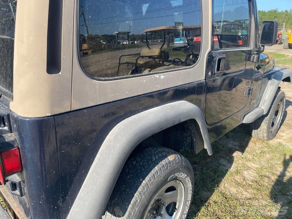Jeep Wrangler Automašīnas