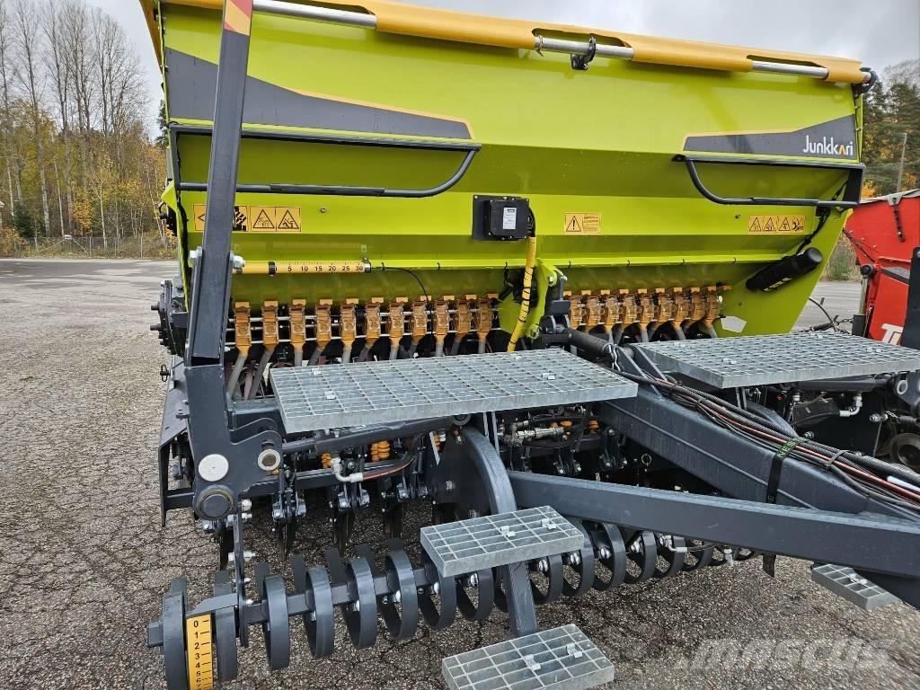 Junkkari T300 Kombinētās sējmašīnas