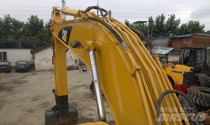 CAT 320 C Kāpurķēžu ekskavatori