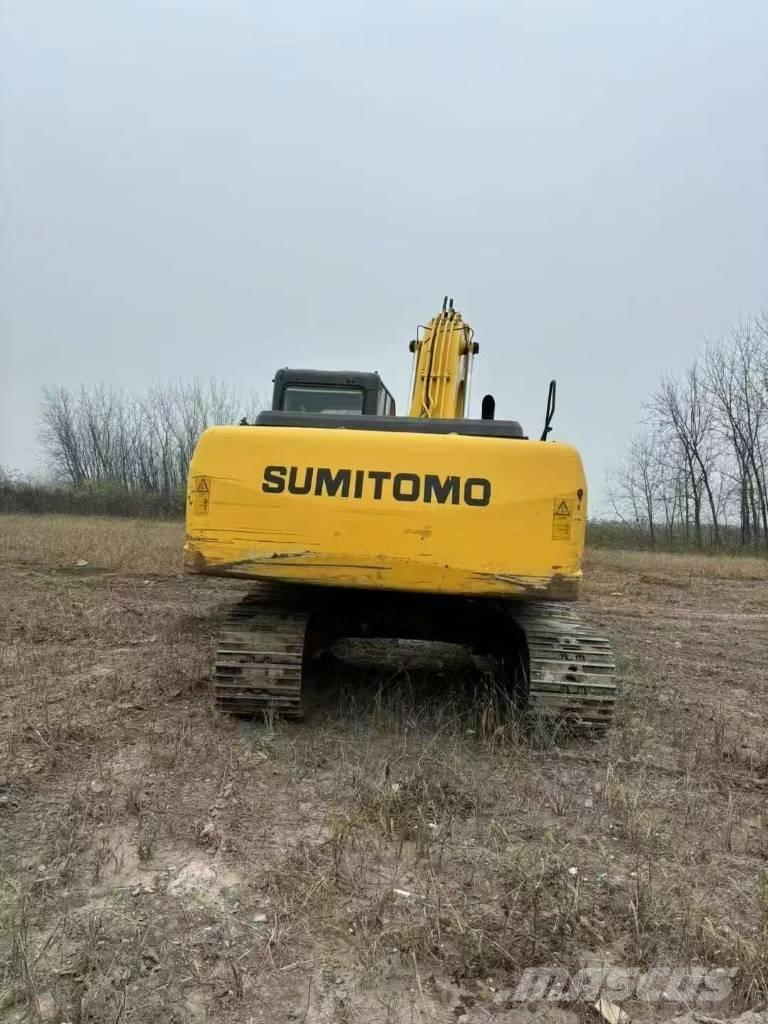 Sumitomo SH 210-5 Kāpurķēžu ekskavatori
