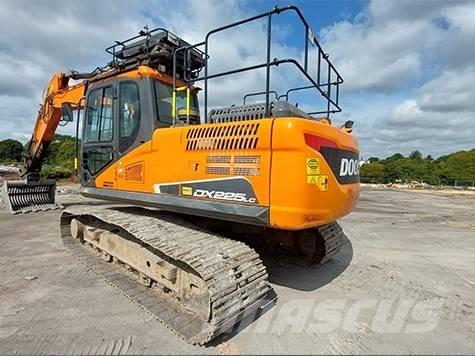 Doosan DX 225 LC Kāpurķēžu ekskavatori