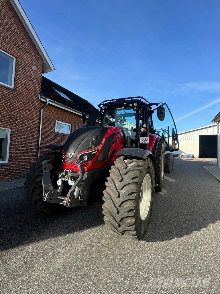 Valtra T 214 D Mežizstrādes traktori