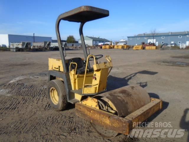 Bomag BW 124 D Vienvalča grunts veltņi