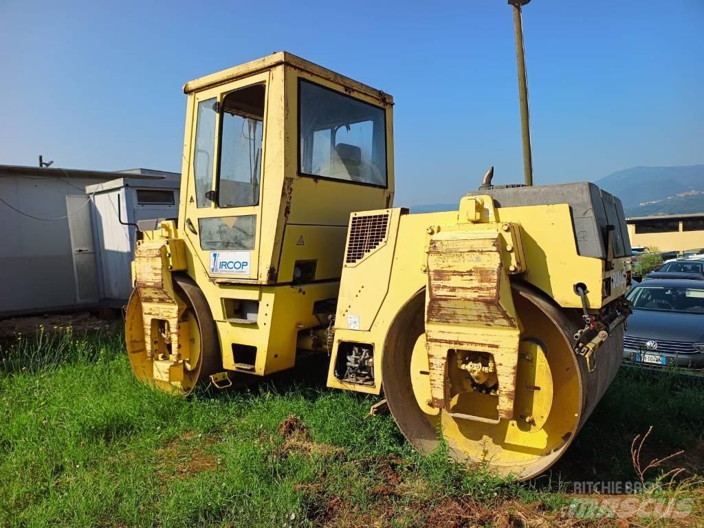 Bomag BW 151 AD-2 Divvalču grunts veltņi