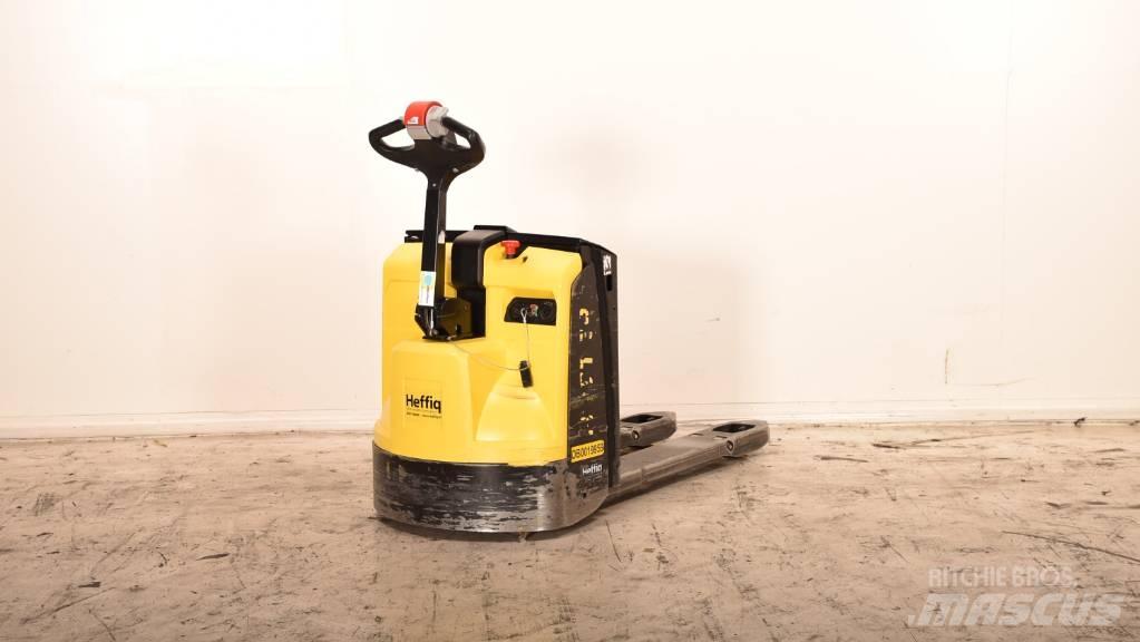 Hyster P 1.6 Zemie palešu pacēlāji