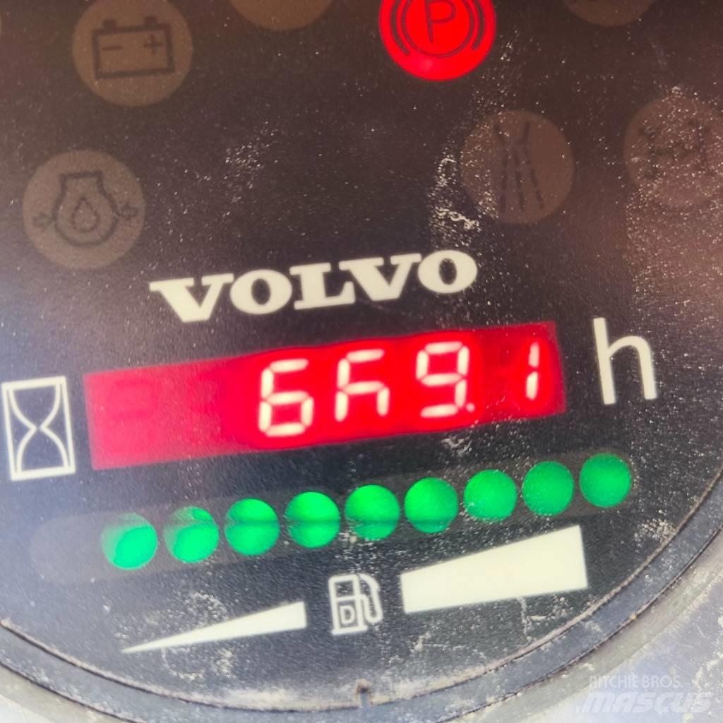 Volvo DD 25 Divvalču grunts veltņi