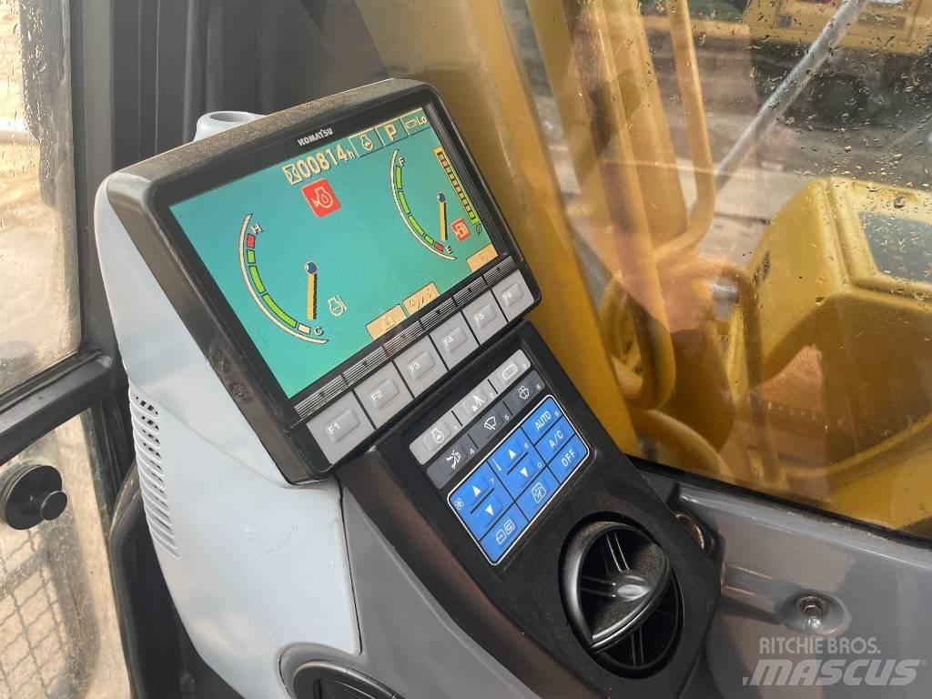 Komatsu PC 240 LC-8 Kāpurķēžu ekskavatori